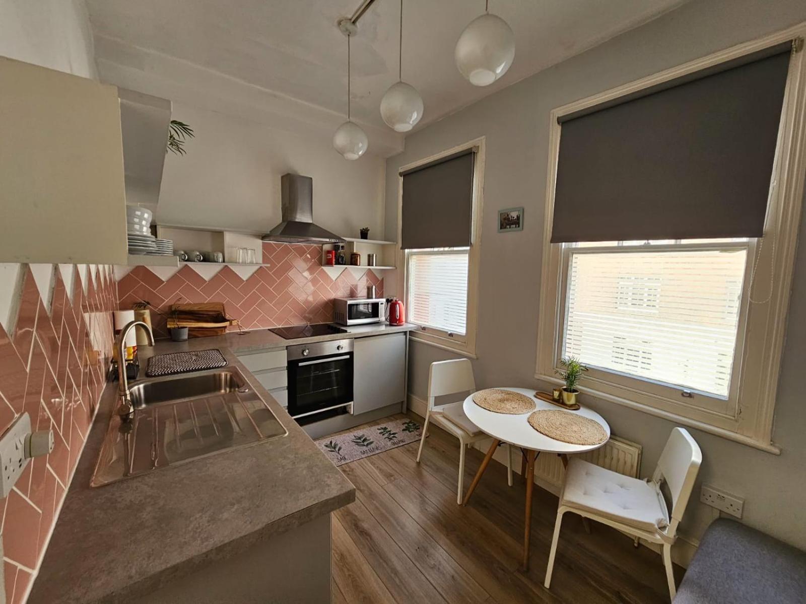 Beautiful And Spacious Flat Апартаменты *